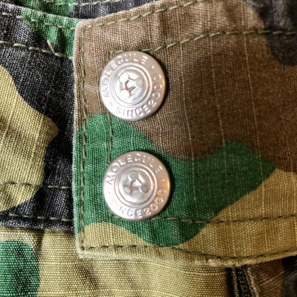 Molecule Cool Fusion Clothings Camo Shorts, size L - Picture 5 of 9